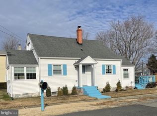 221 Madison St, Colonial Beach, VA 22443