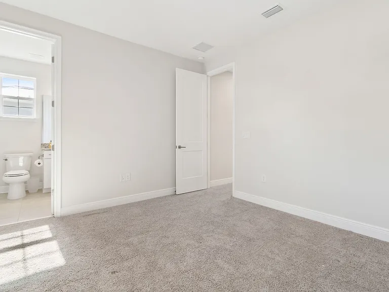 401 Marquesa Cir #1 — Photo 39
