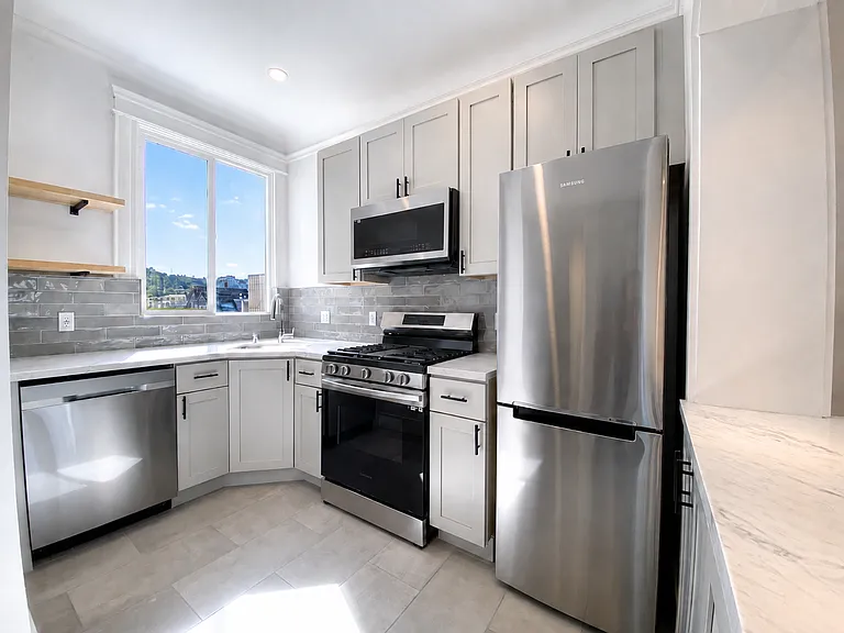 1765 McAllister St #B — Photo 5