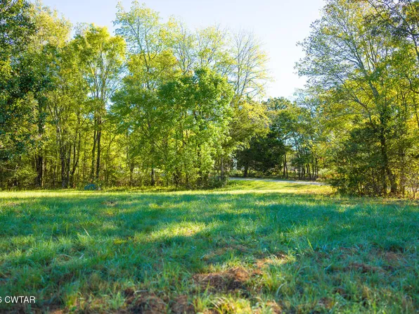 321 Winstead Rd, Dresden, TN 38225