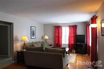 2nd image of 2815 Willa Dr