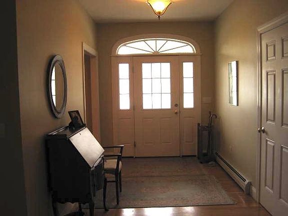 3rd image of 64 Pray Street