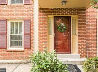 10609 Railroad Ct, Fairfax, VA 22030