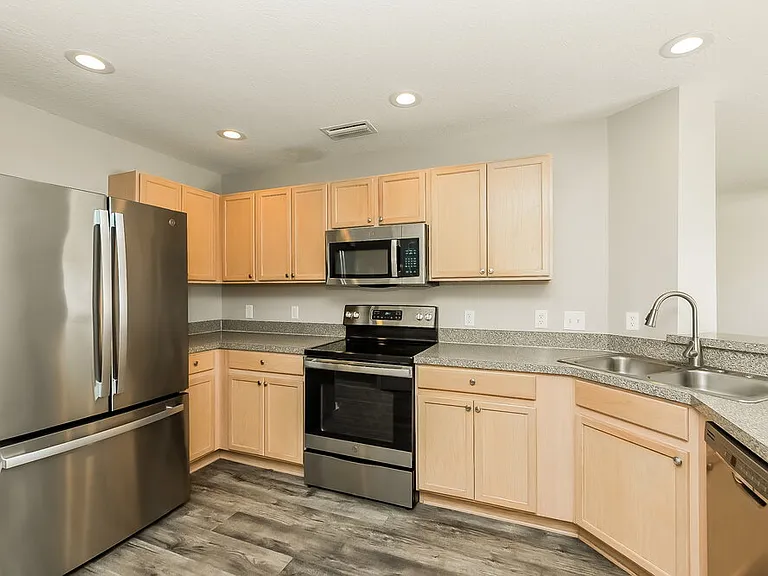 11025 Golden Silence Dr — Photo 8
