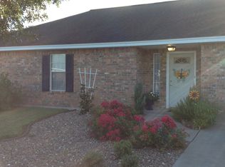 203 Redbird Ct, Victoria, TX 77905