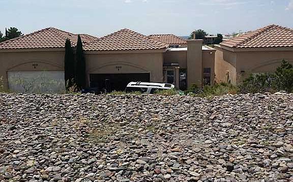 3rd image of 5919 Bandolero Dr Unit F
