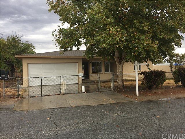 1st image of 2817 N Fairfax Dr