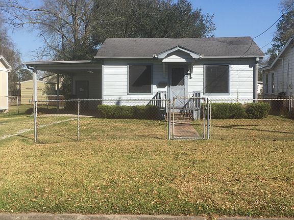 2nd image of 2907 Cypress St
