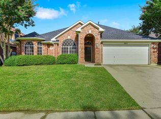 6611 Tabor Dr, Arlington, TX 76002