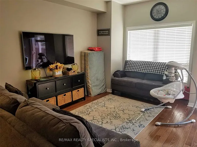 110 Highland Rd W #127 — Photo 8