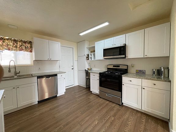 4th image of 1417 Gerald Ave SE