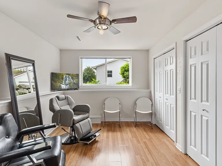 5021 Camden Rd — Photo 16