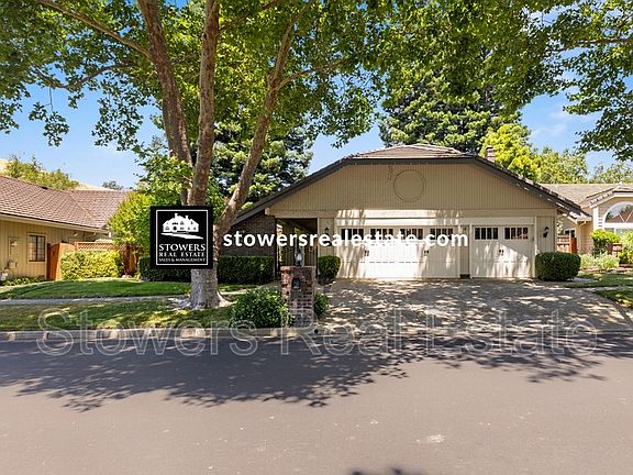 2nd image of 244 Live Oak Dr