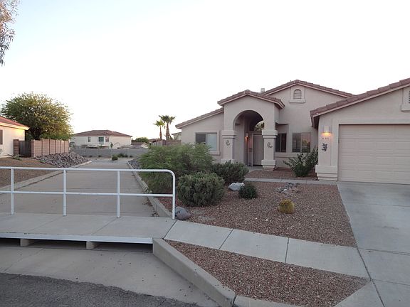 5th image of 8811 E Maxwell Dr