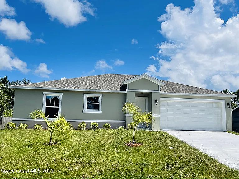 1st image of 977 Sable Cir SE #977