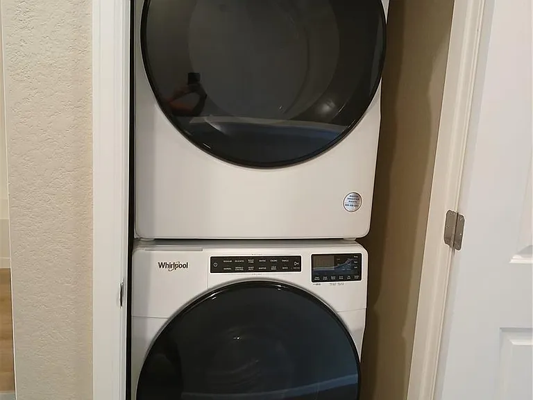 7035 Cumbria Ct — Photo 23