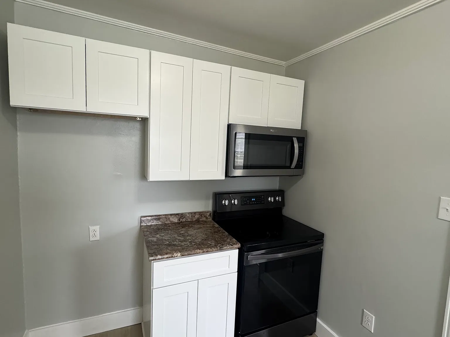 2 bed, 1081 sqft, $995 — Photo 4
