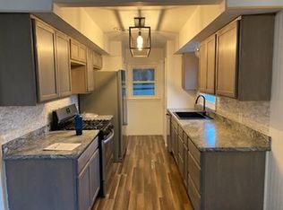 574 Ruth Dr, Hubbard, OH 44425