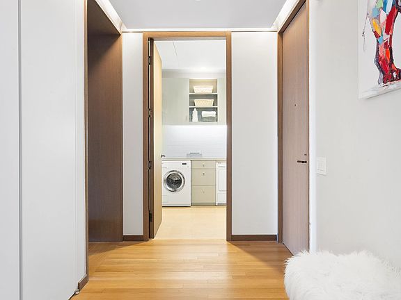 5th image of 551 W 21st St APT 3B