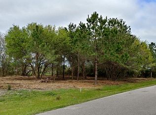 4 Highland Dr, Hitchcock, TX 77563