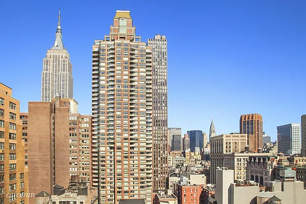 Sold by Corcoran | media 15