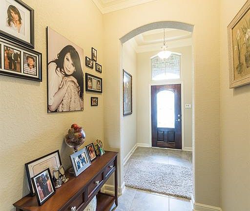 5th image of 18710 Bene Vista Dr