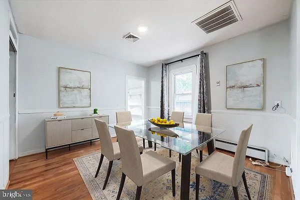 2 bed, 1.0 bath, 756 sqft, $2,100 — Photo 4