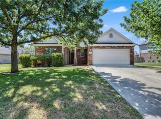 389 Hometown Pkwy, Kyle, TX 78640