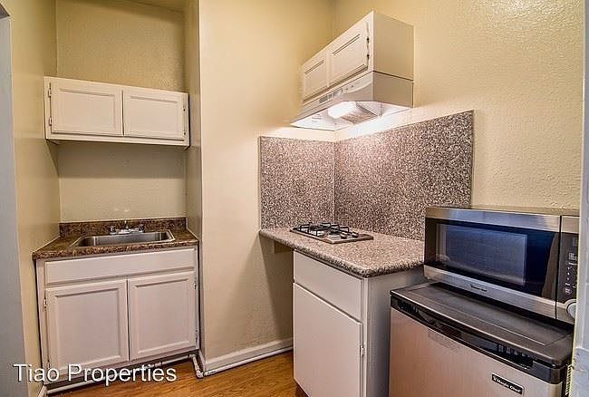 2nd image of 2107 E Cesar E Chavez Ave #19