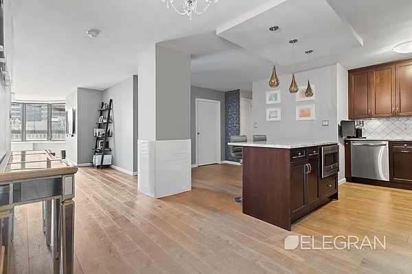 Rented by (Legacy) Elegran | media 49