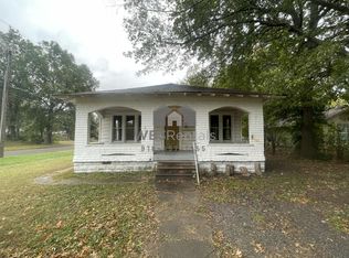 226 N 15th St, Muskogee, OK 74401