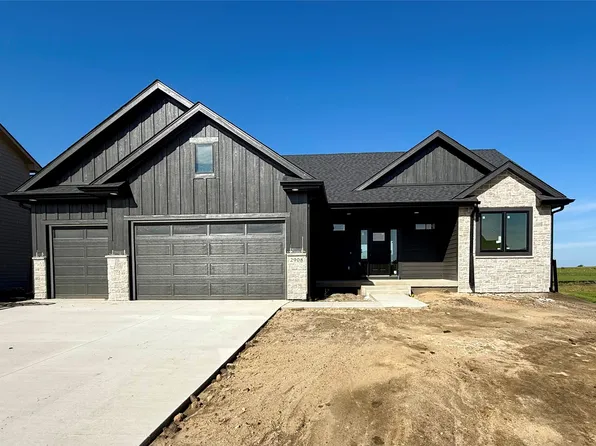 2908 NW Fairfield Ct, Ankeny, IA 50023