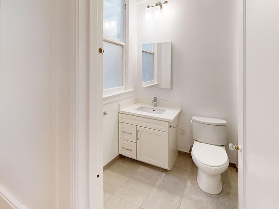 5th image of 2153 Sacramento St #4295309