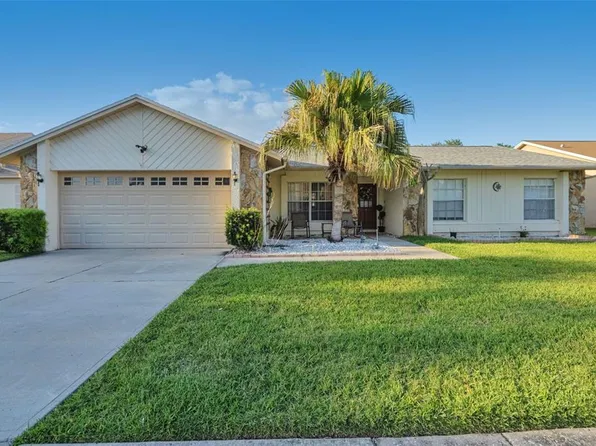 9724 Cypress Pond Ave, Tampa, FL 33647