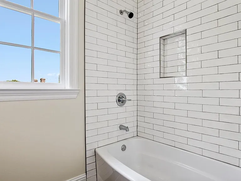3616 Urquhart St — Photo 22