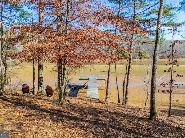 560 Cedar Valley Dr, Wedowee, AL 36278