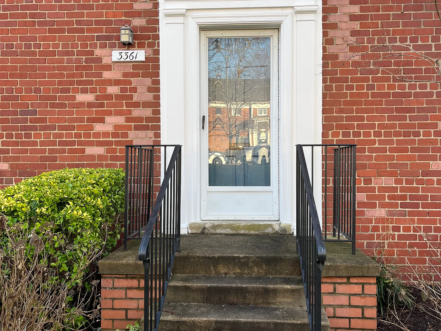 1 bed, 750 sqft, $2,100 — Photo 3
