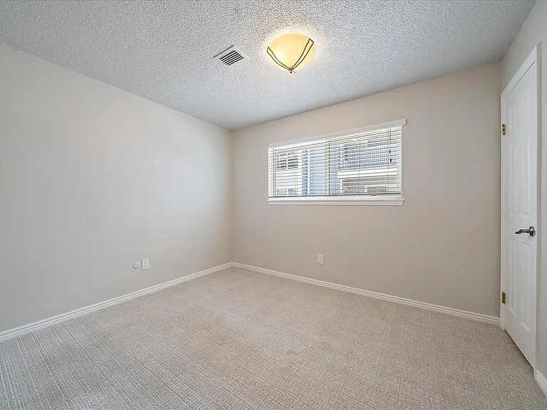2365 E Geddes Ave #I22 — Photo 9