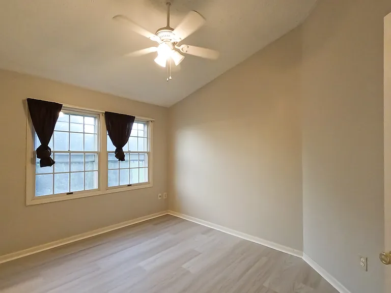5632 Denton Ct — Photo 24