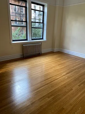 Rented by Real Estate Investors Group LLC | media 19