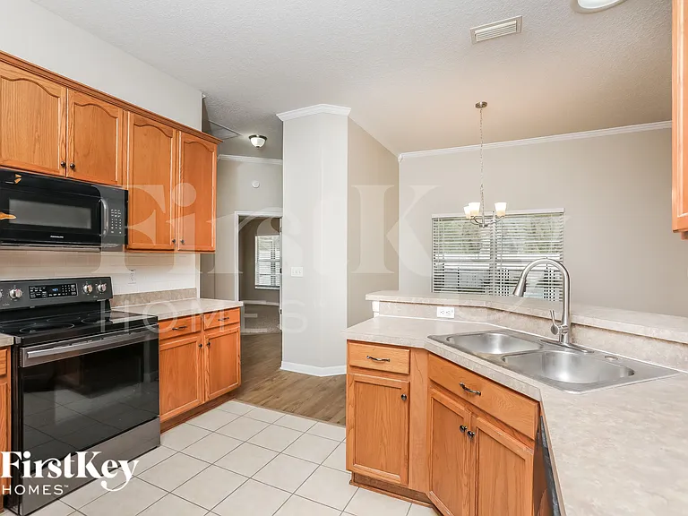 34333 Shadewood Cir — Photo 7