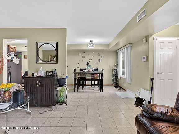 5th image of 82 Wolkoff Ln #A