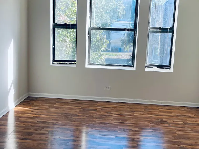 3250 W Flournoy St #2 — Photo 13