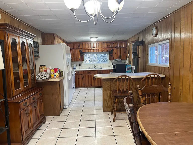 150 Bull Hollow Rd — Photo 5