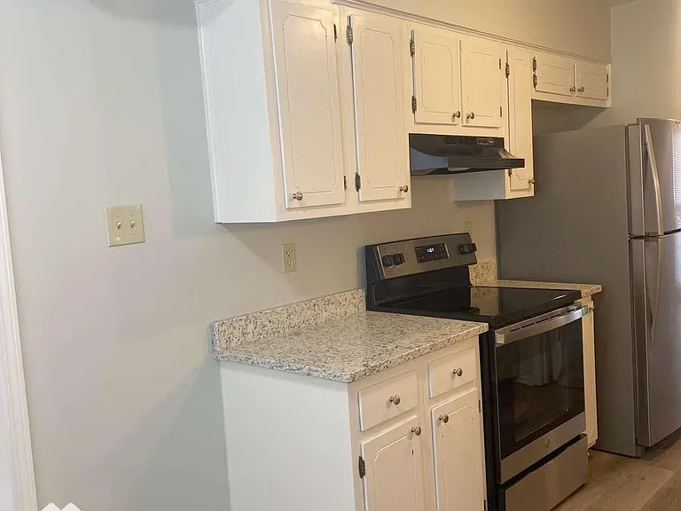 5422 Newberry Ave — Photo 3