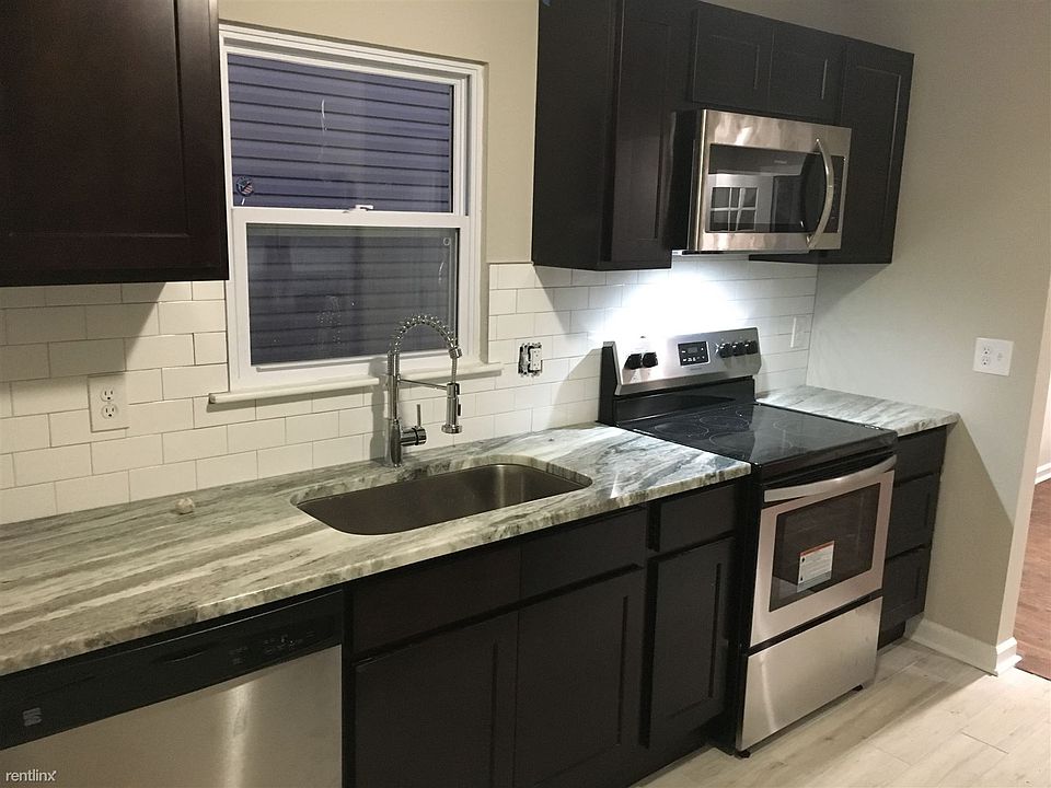 FB4E621E-BF99-4727-B9DE-6C24744609AC