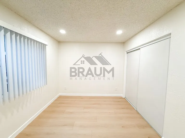 4636 LAUREL CANYON, LLC — Photo 15