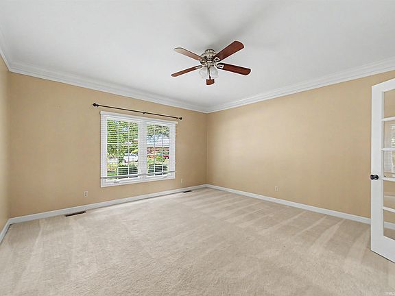 3rd image of 3466 Pine Ridge Dr