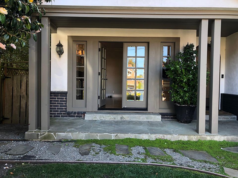 1st image of 209 Naomi Ave