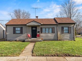 608 Flintridge Dr, Fairborn, OH 45324